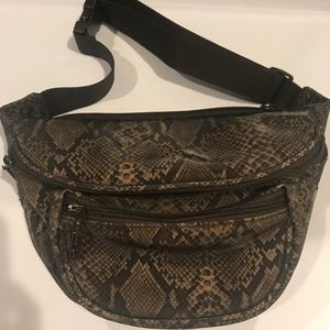Vintage Snake Print Fanny Pack